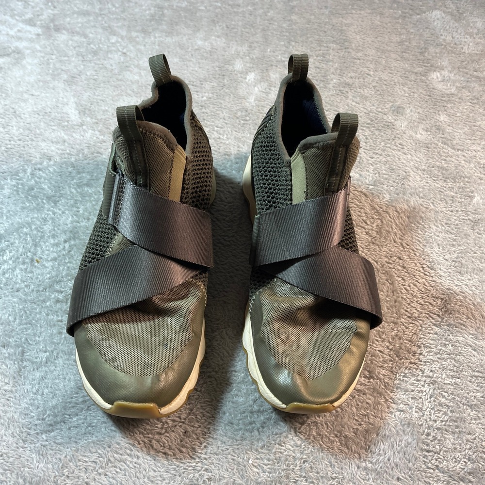 Sorel Kinetic Impact Strap Sneakers Olive Green Camo Athleisure Shoes 8.5 Women